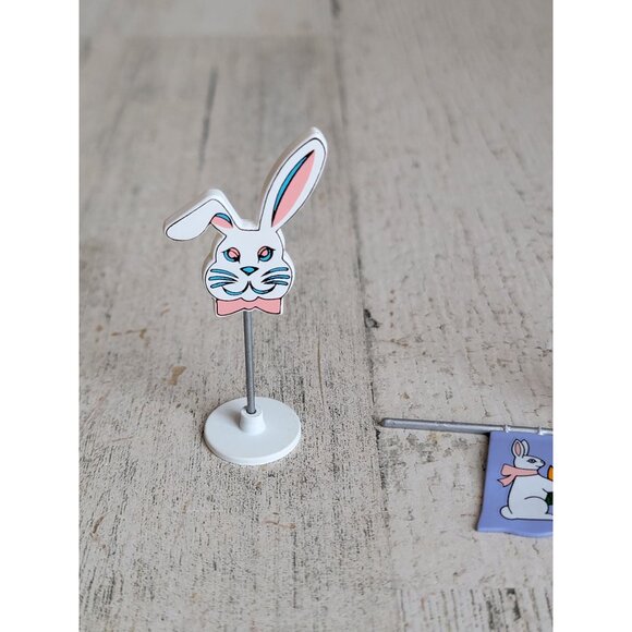 Dept 56 Easter bunny sign set village accessory set spring - Picture 2 of 7